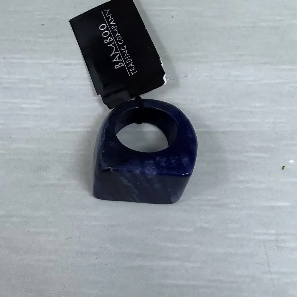 Chunky One Piece Blue Quartz Polished Stone Ring Size 6